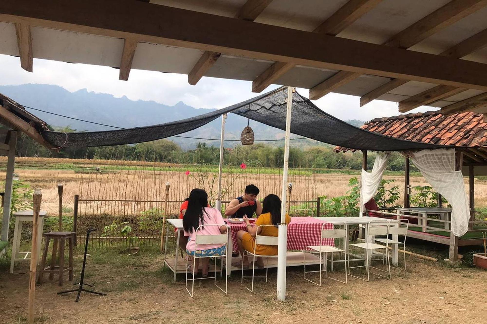 Borobudur Luxury Glamping Magelang Exterior photo